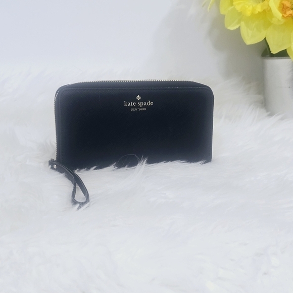 Kate Spade Zip-Around Wallet - Black - Picture 1 of 8
